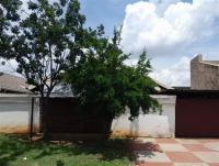 Front View of property in Protea North
