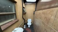 Bathroom 2 of property in Protea North