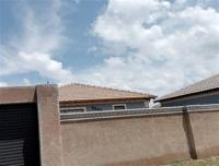 Front View of property in Crystal Park