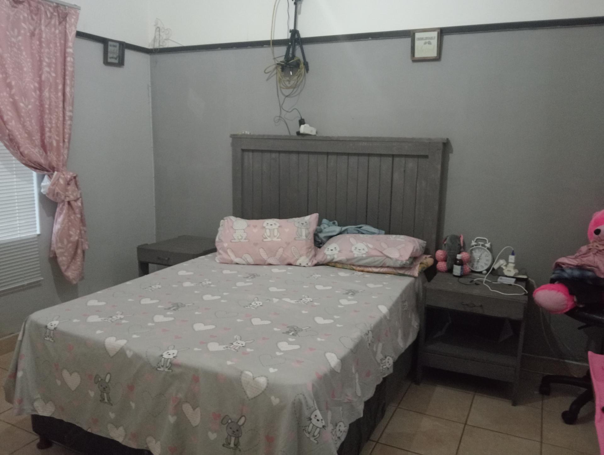 Bed Room 2 of property in Vryheid