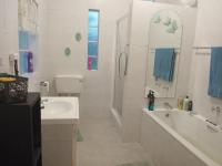 Bathroom 1 of property in Vryheid