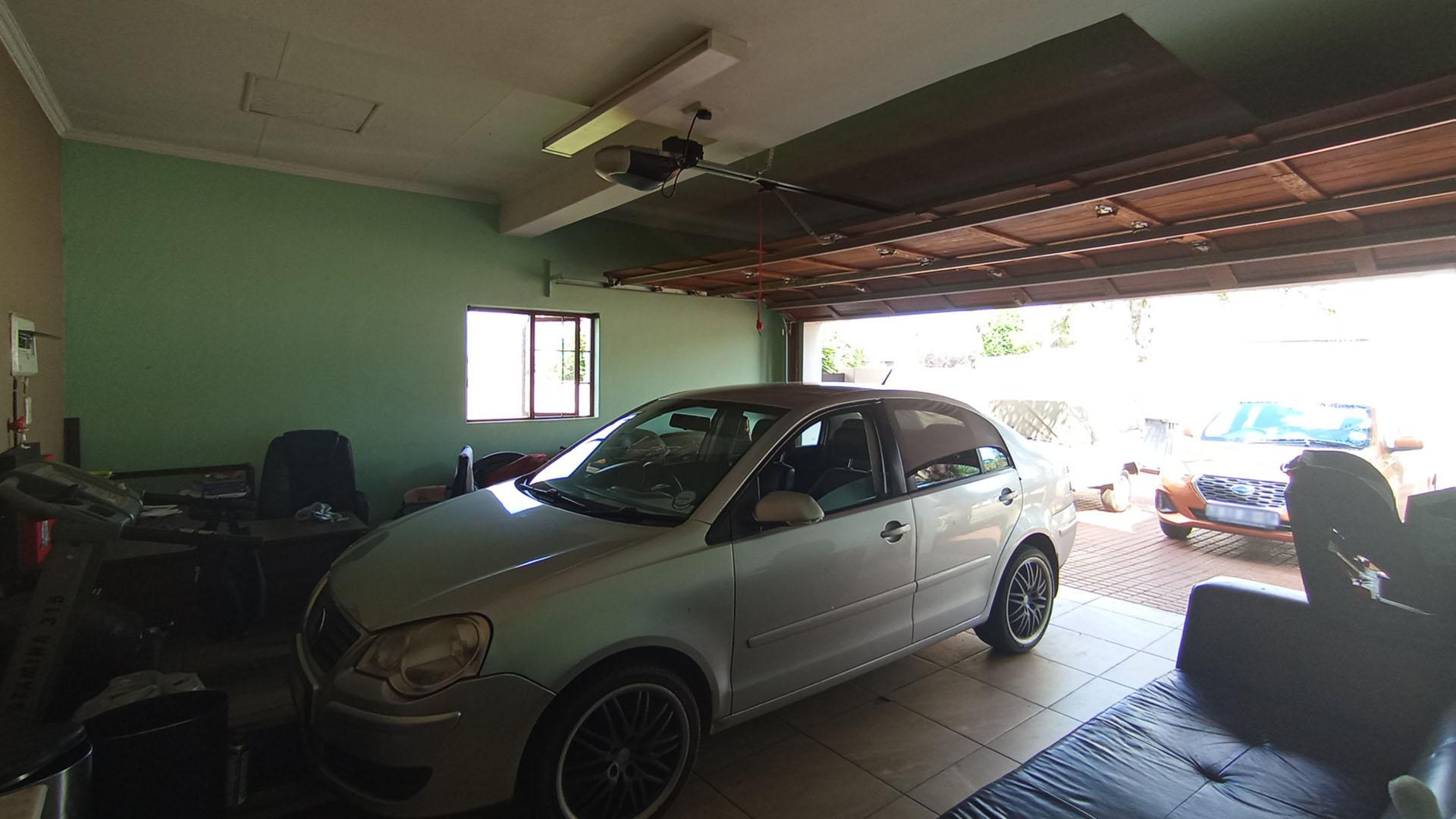 Rooms - 32 square meters of property in Raslouw