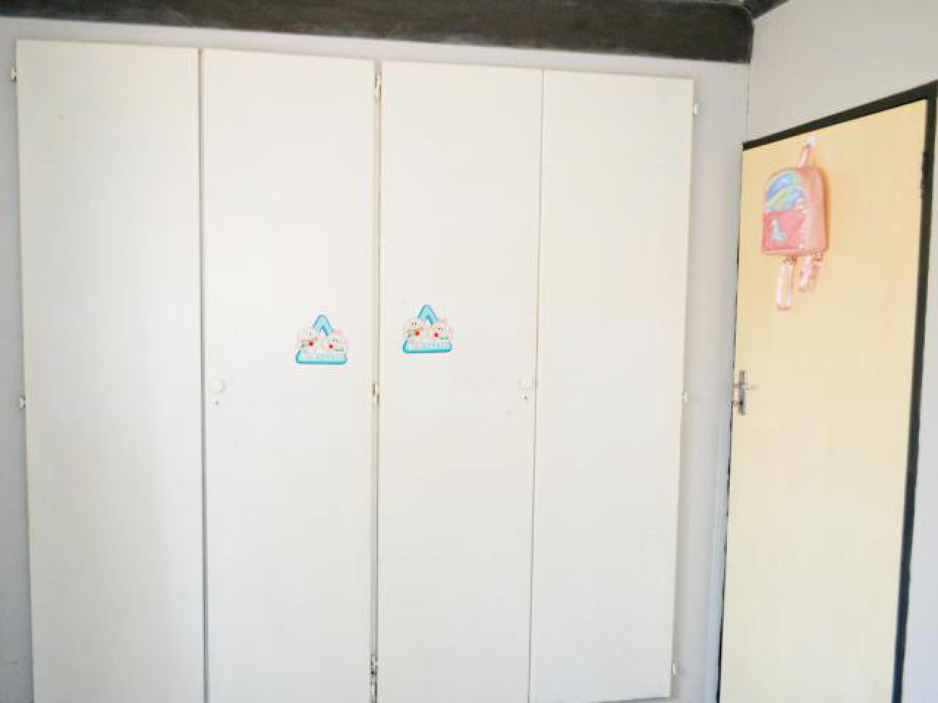 Bed Room 2 - 12 square meters of property in Doornpoort