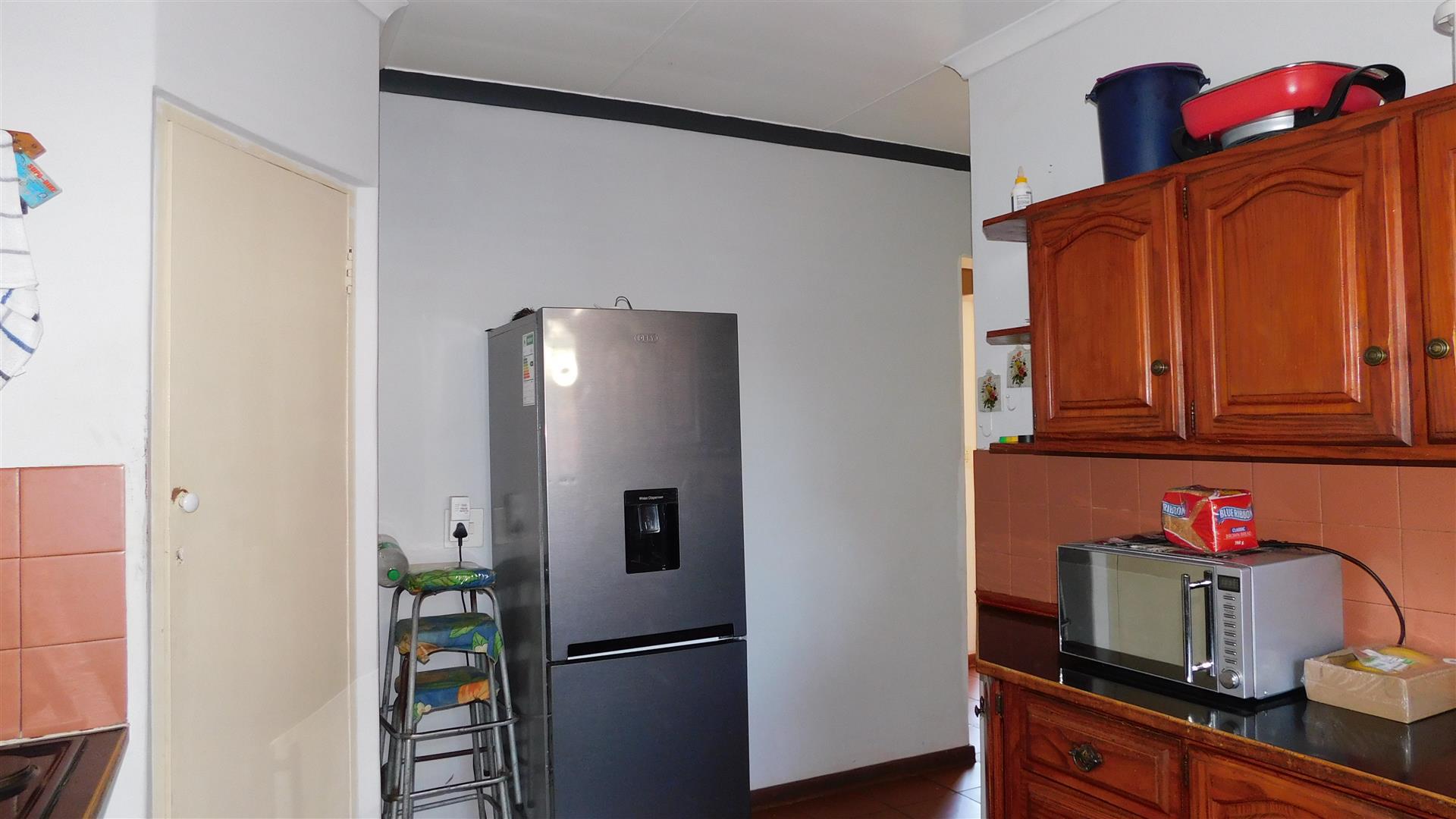 Kitchen - 12 square meters of property in Doornpoort