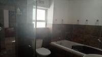 Bathroom 1 of property in Hagley