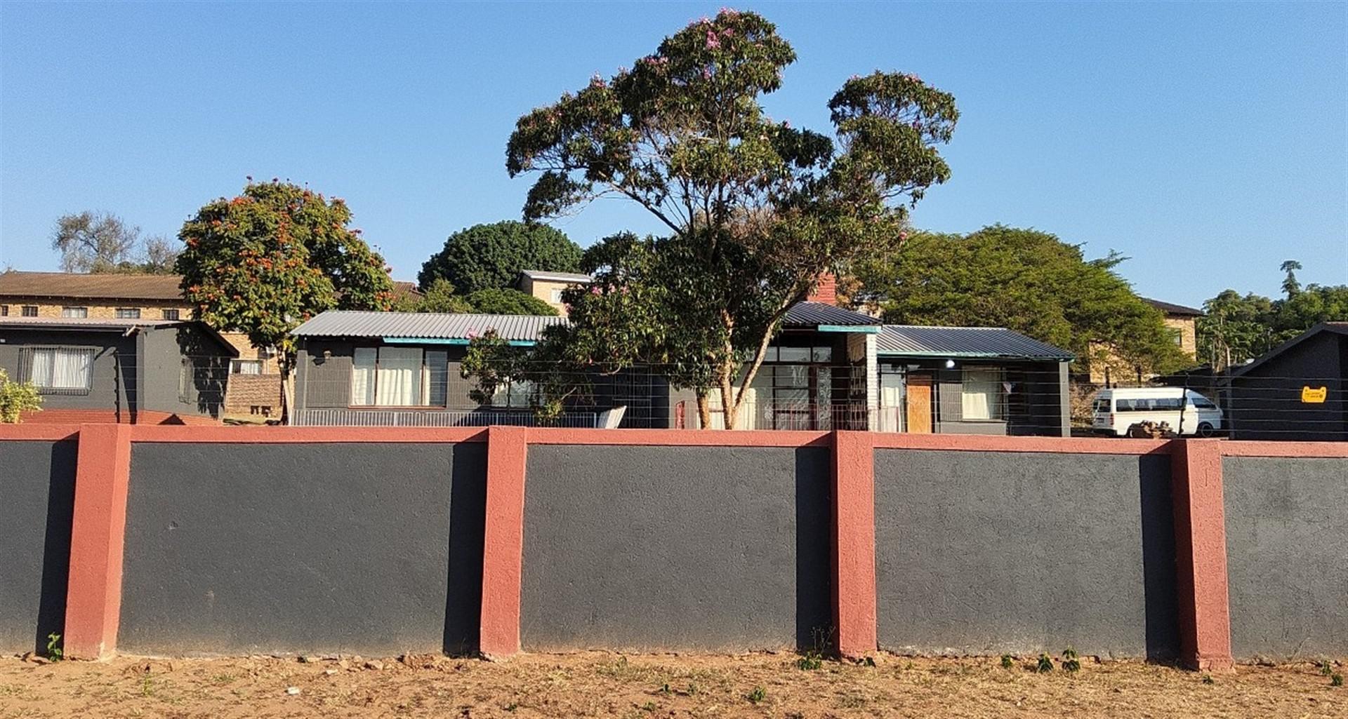 Front View of property in West Acres