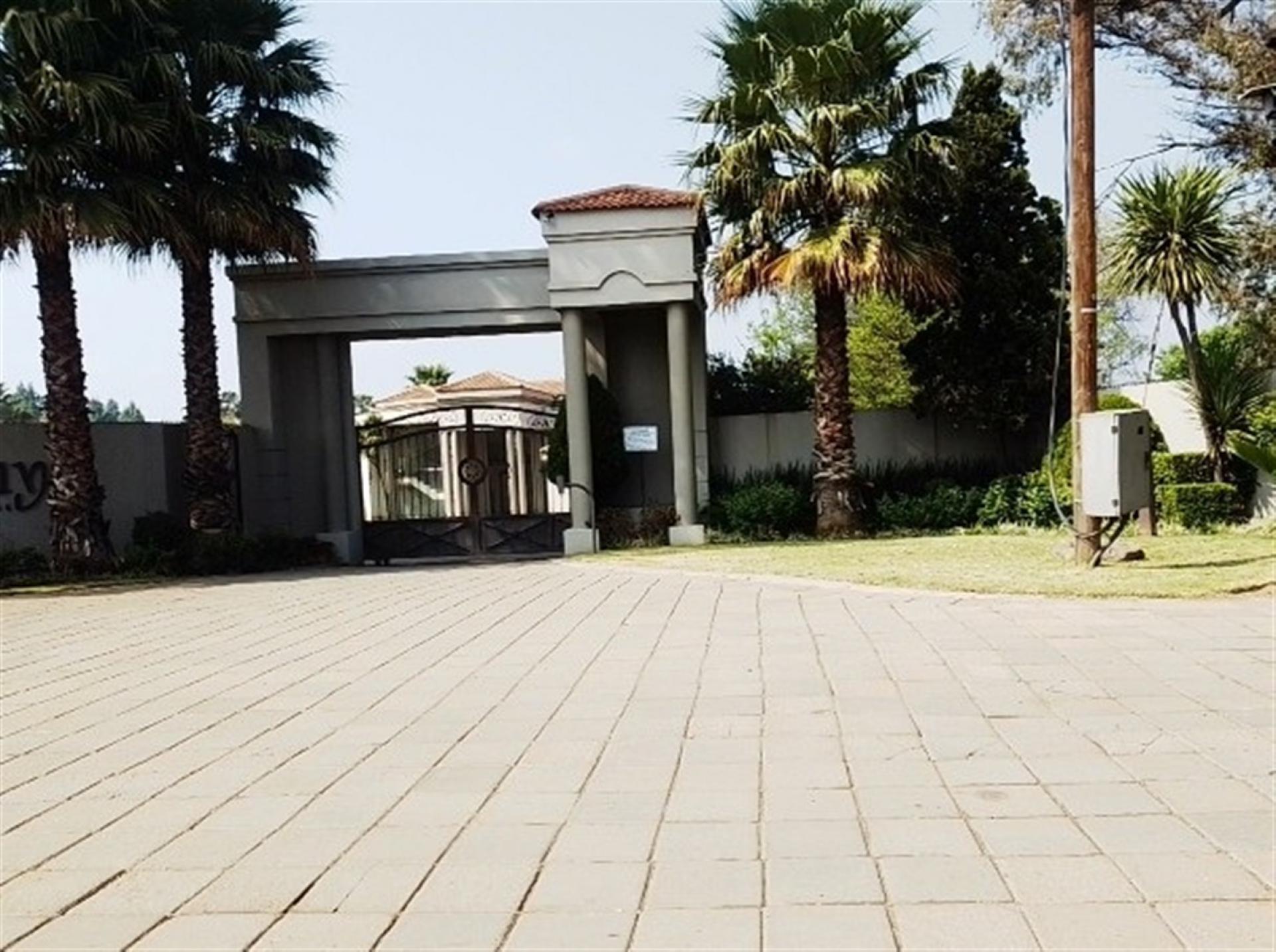 Front View of property in Northdene 