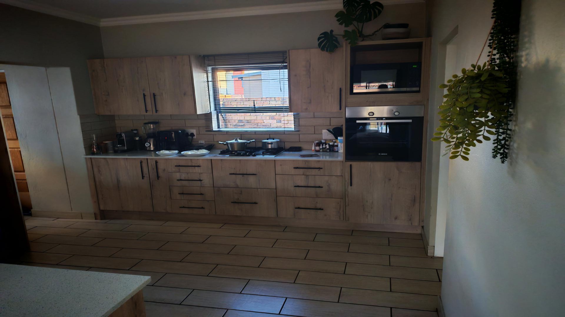 Kitchen - 14 square meters of property in Derdepoortpark