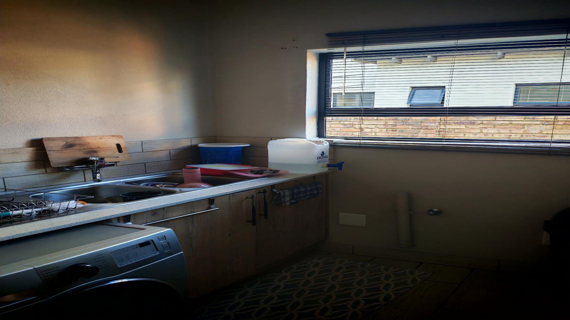 Kitchen - 14 square meters of property in Derdepoortpark