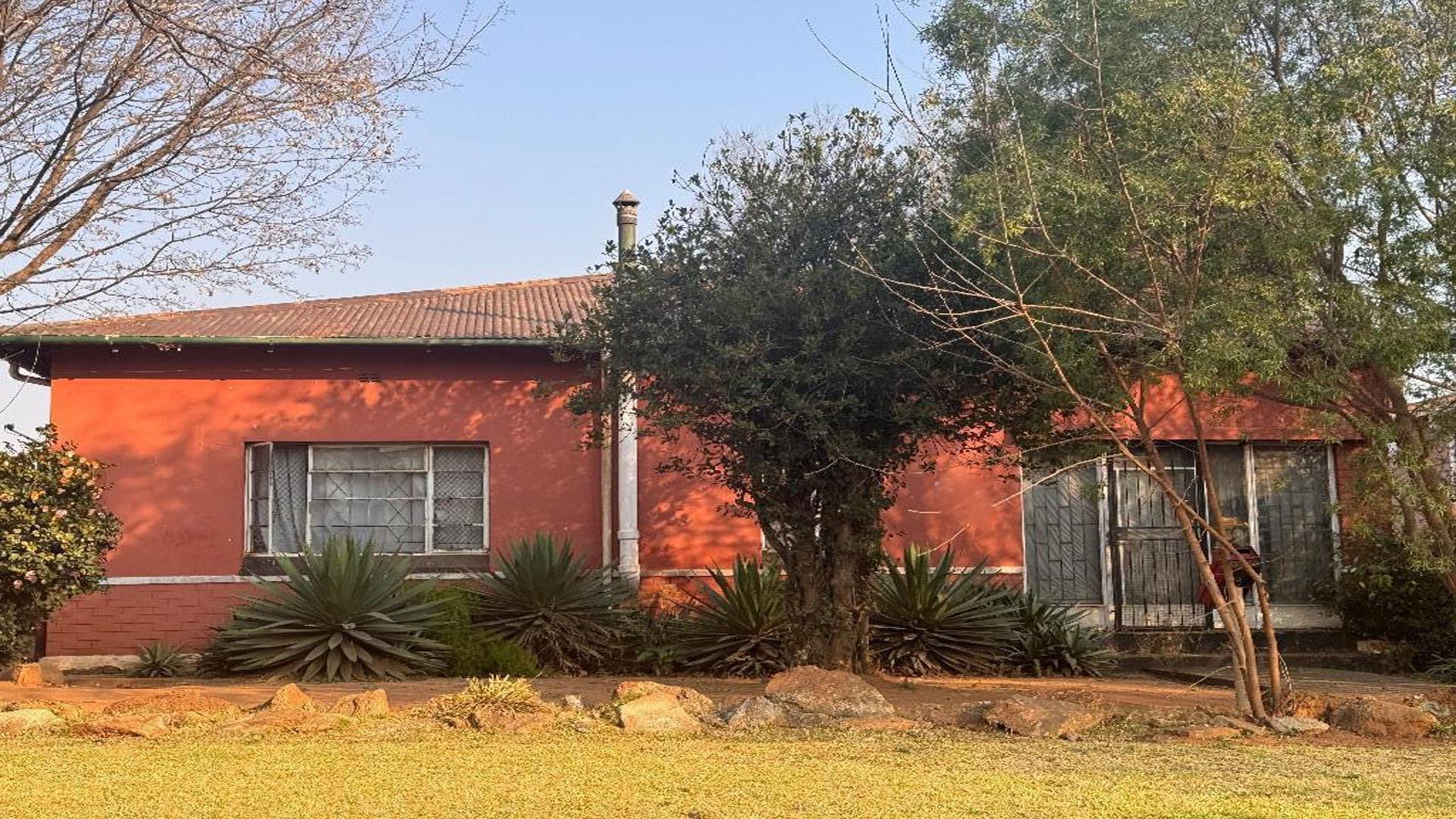Front View of property in Boksburg South