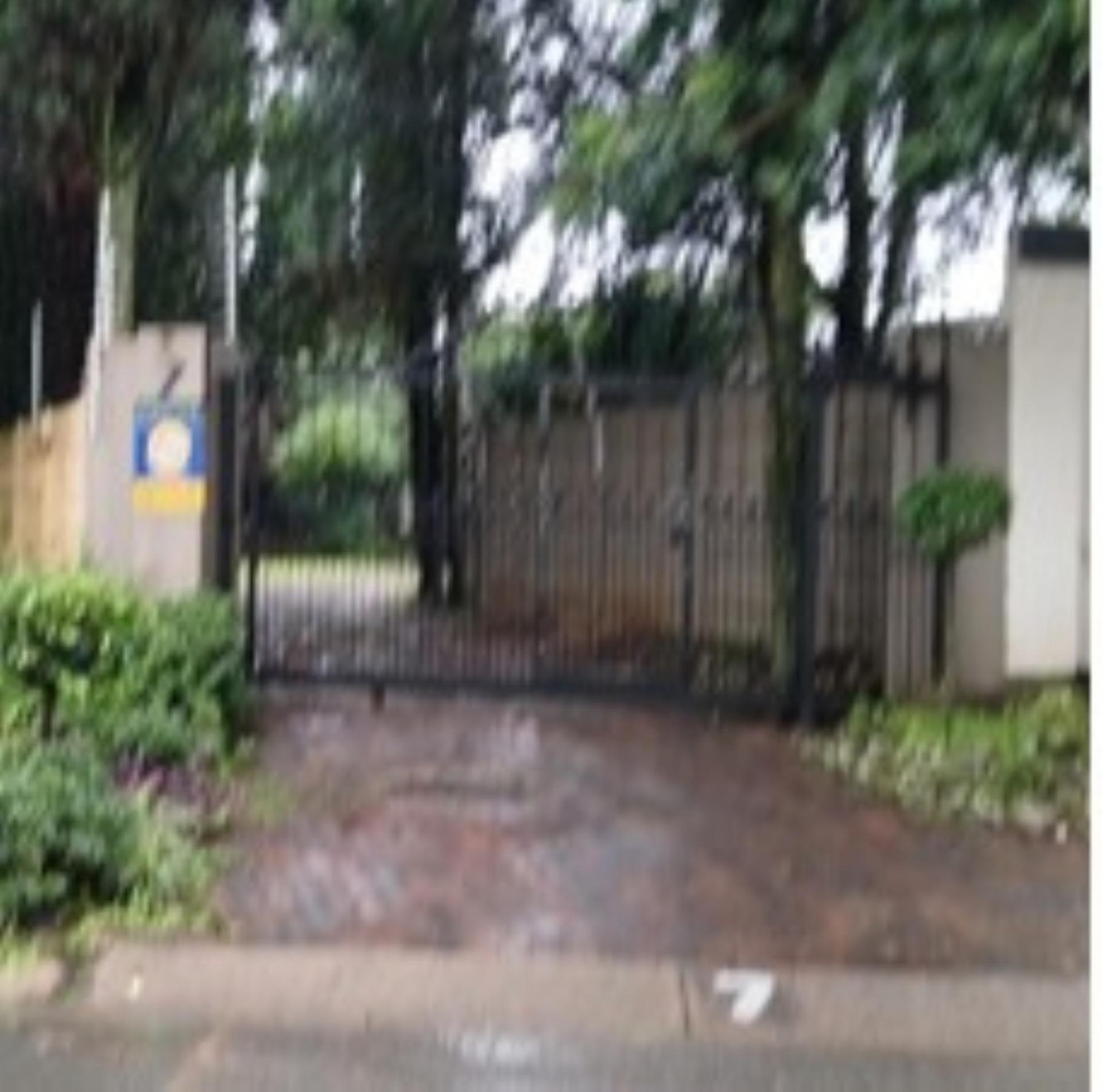 Front View of property in Johannesburg Central