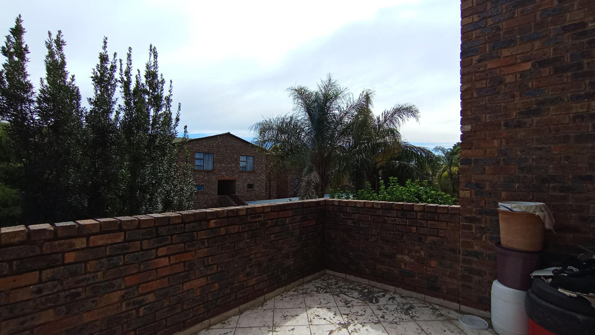 Balcony - 13 square meters of property in Noordhang