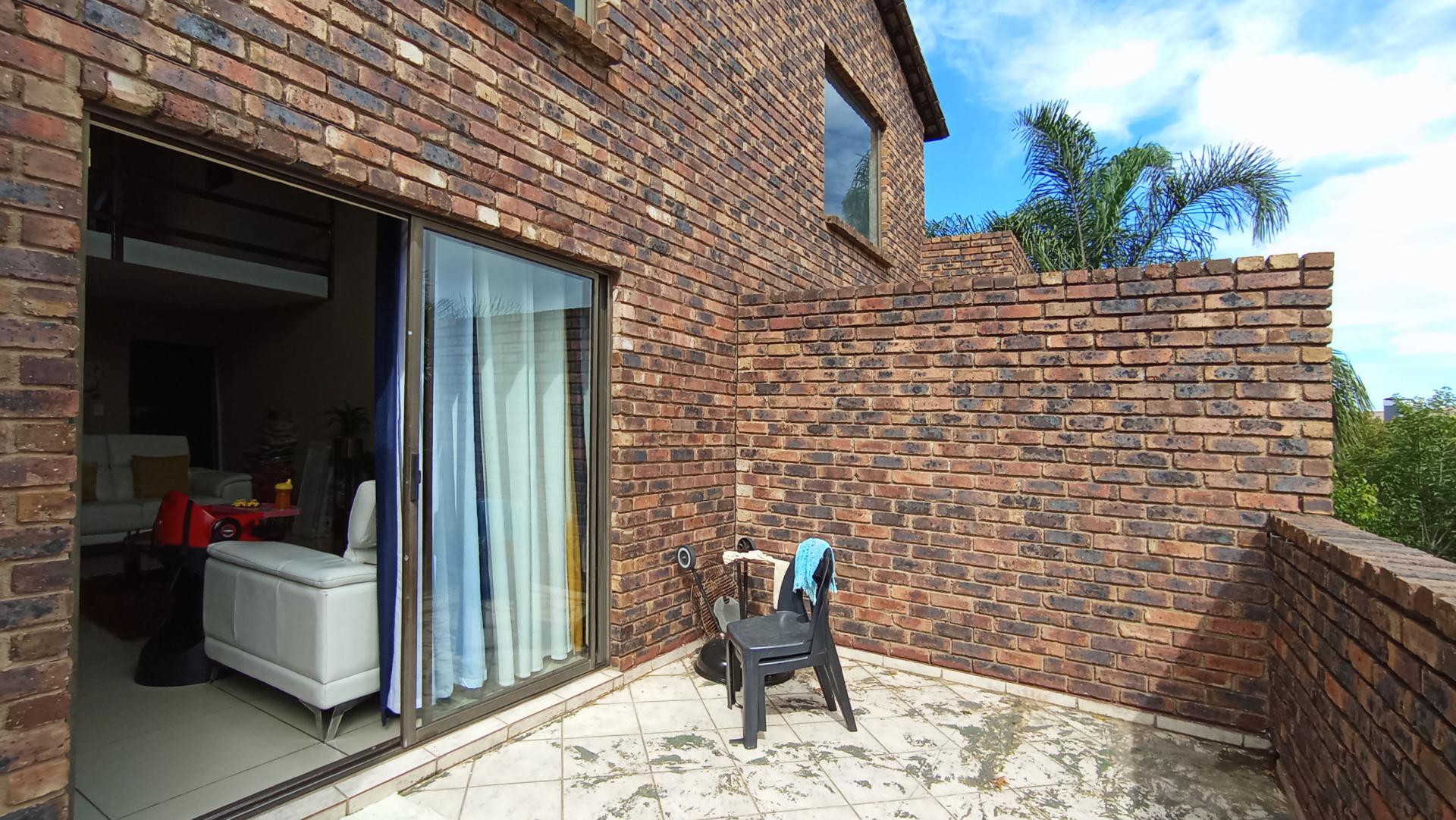 Balcony - 13 square meters of property in Noordhang