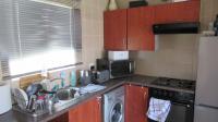 Kitchen - 9 square meters of property in Aeroton