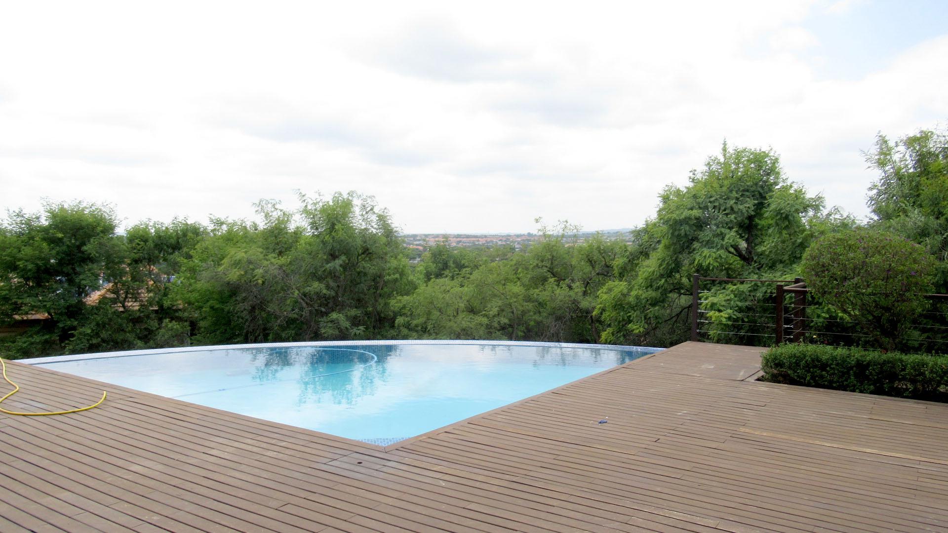 Backyard of property in Bitterfontein