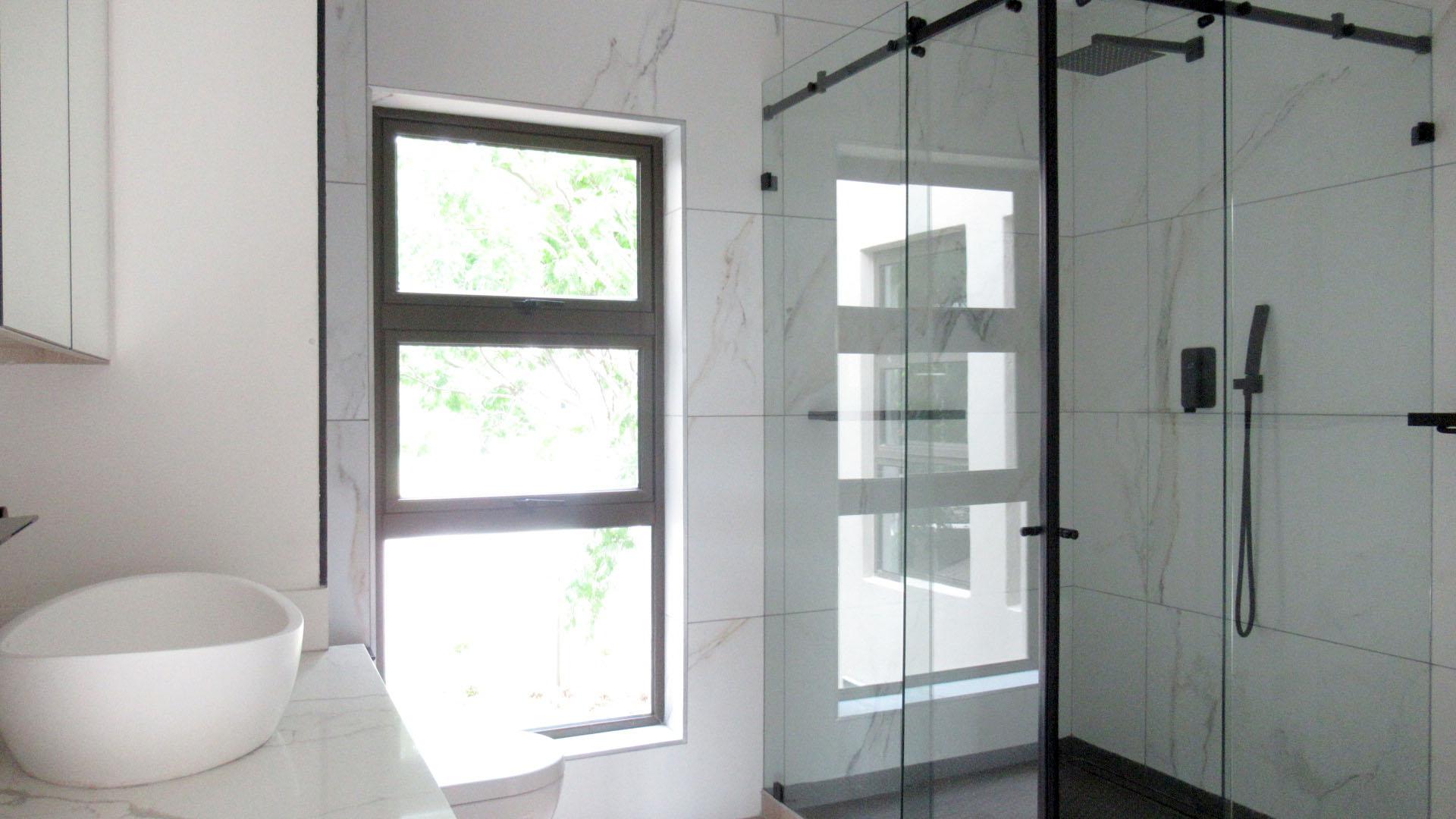 Bathroom 2 of property in Bitterfontein