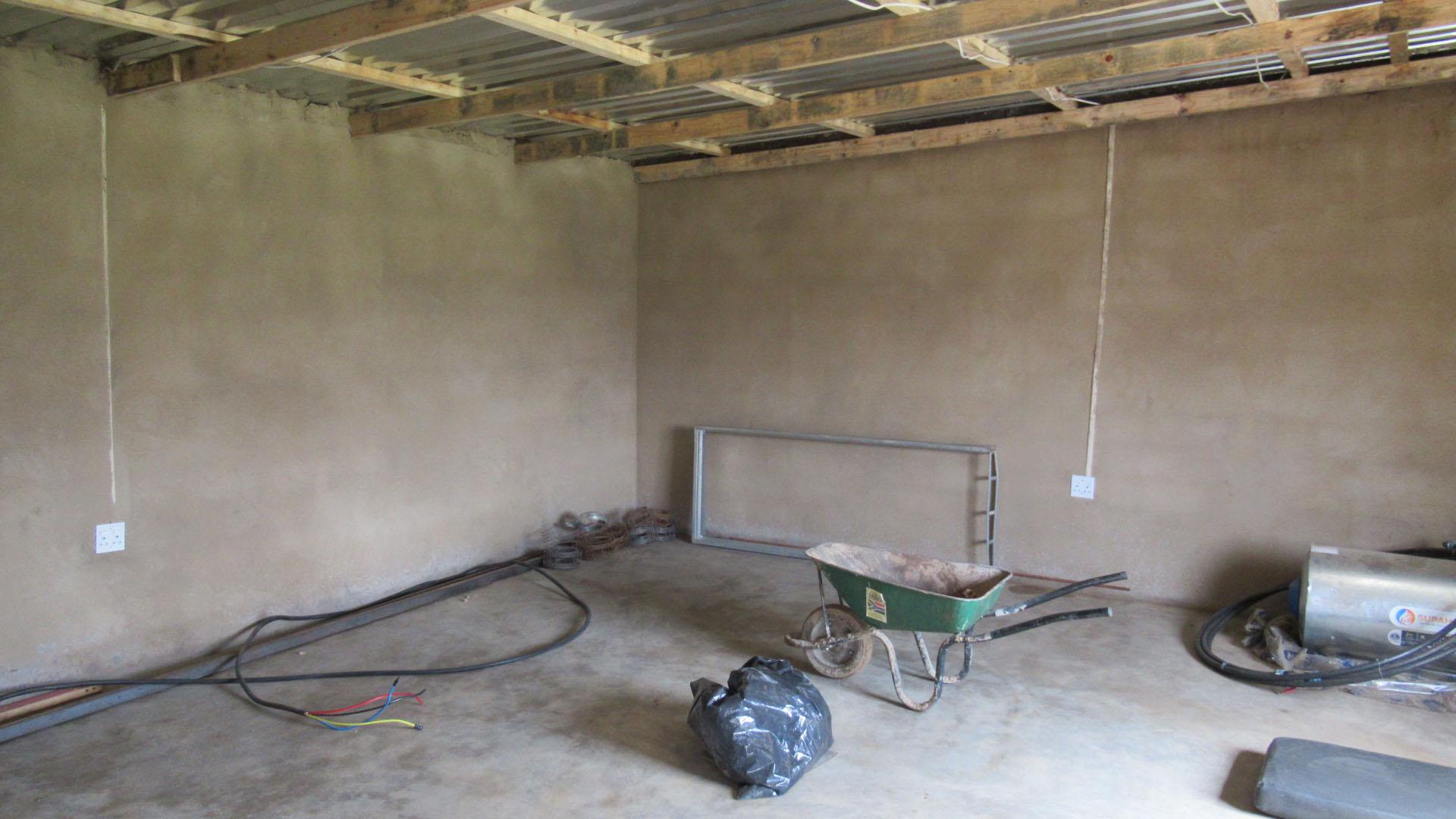 Bed Room 1 - 45 square meters of property in Mid-ennerdale