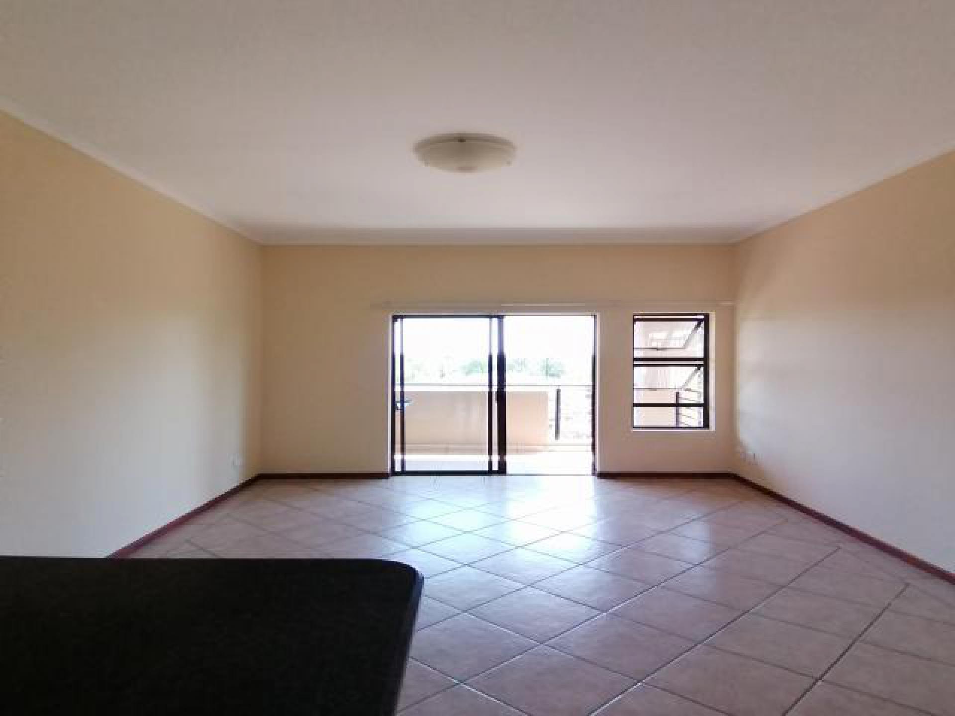 Lounges of property in Lephalale (Ellisras)