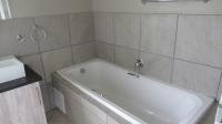 Bathroom 1 - 6 square meters of property in Albertsdal