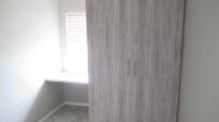 Bed Room 1 - 9 square meters of property in Albertsdal