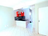 Lounges - 18 square meters of property in Albertsdal