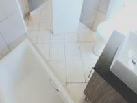 Bathroom 1 - 6 square meters of property in Albertsdal