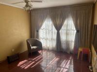 Lounges of property in Mabopane