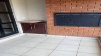 Balcony - 19 square meters of property in Greenstone Hill