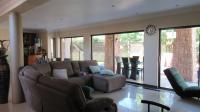 Lounges - 23 square meters of property in Umhlanga 