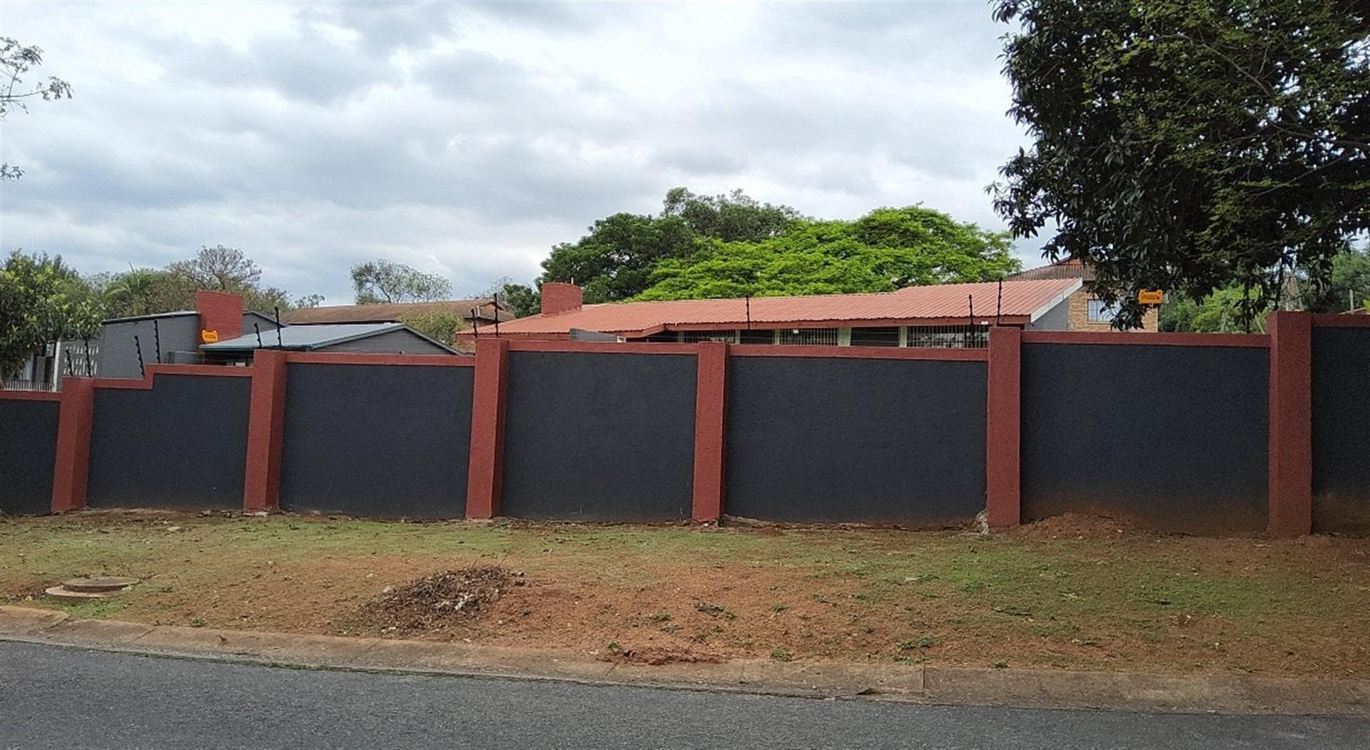 Front View of property in West Acres