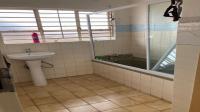 Bathroom 1 of property in Lenasia South