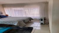 Bed Room 1 of property in Lenasia South