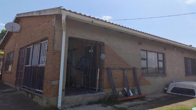 3 Bedroom House for Sale For Sale in Umlazi - Home Sell - MR547467