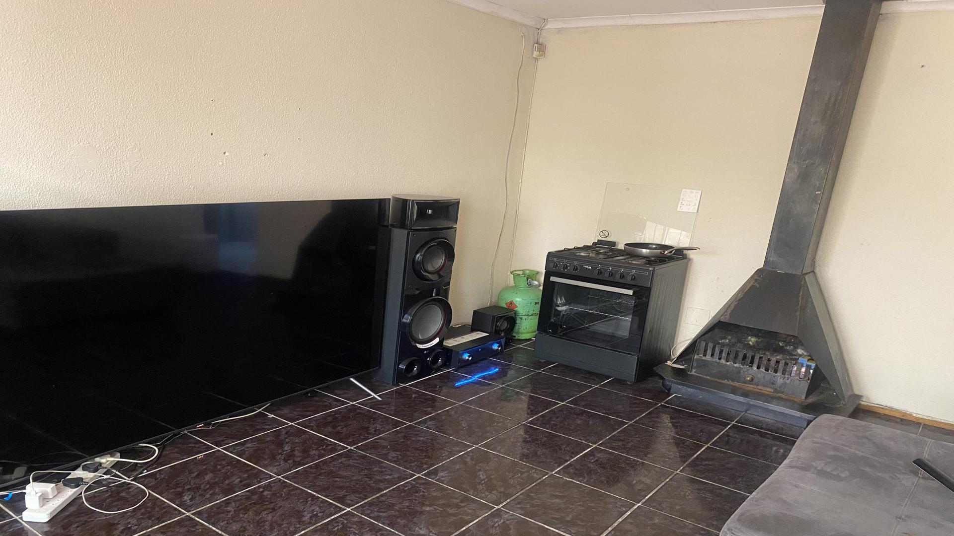 Lounges of property in Daveyton