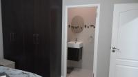 Bed Room 1 - 9 square meters of property in Umhlanga Ridge