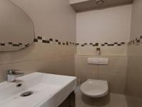 Bathroom 1 - 4 square meters of property in Umhlanga Ridge