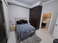 Bed Room 1 - 9 square meters of property in Umhlanga Ridge