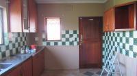 Kitchen - 16 square meters of property in Reservior Hills