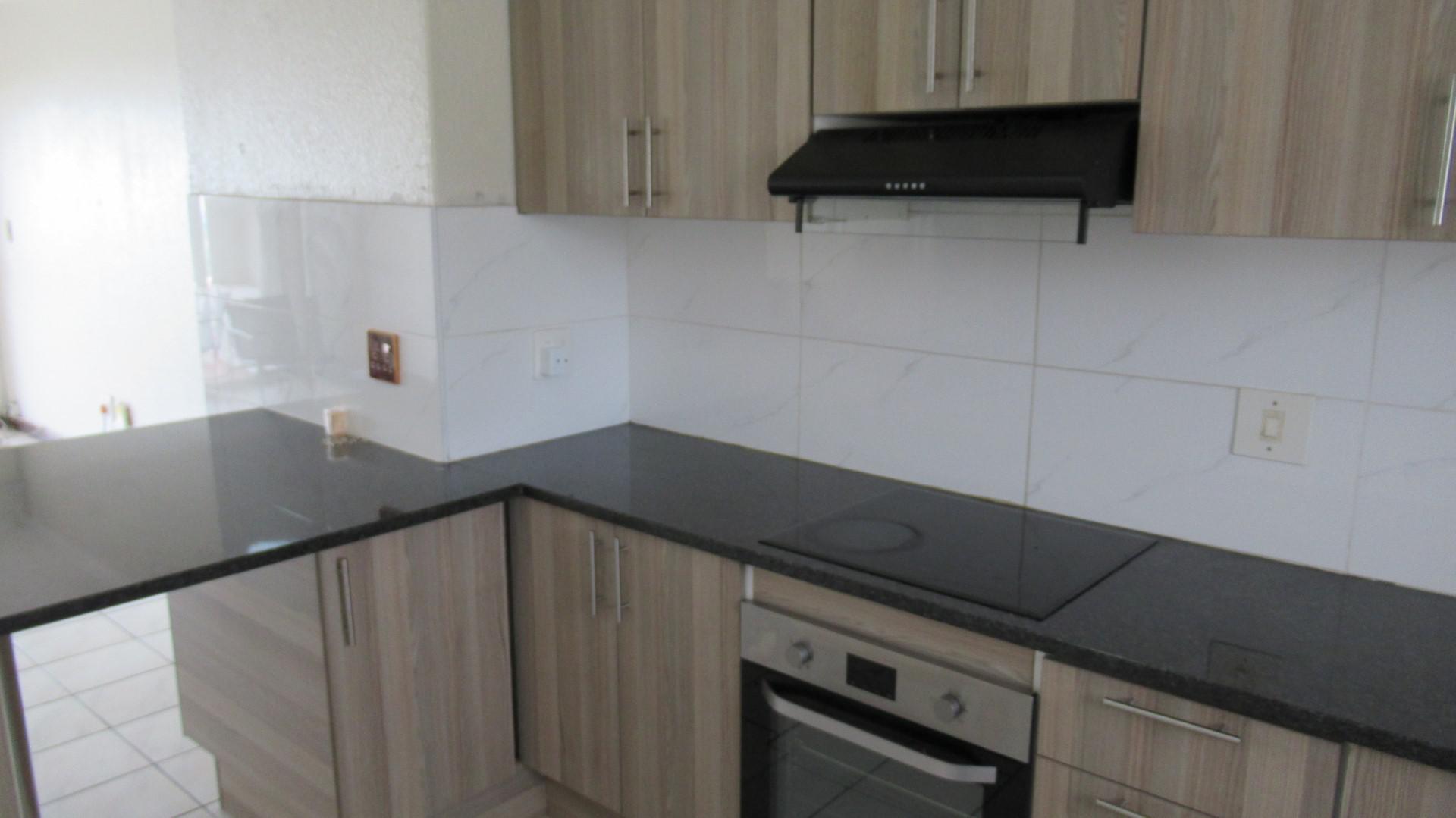 Kitchen - 17 square meters of property in Primrose Hill