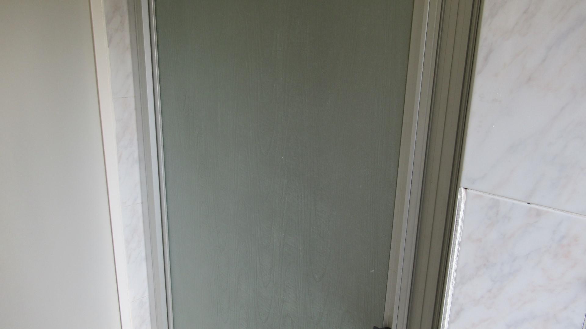 Bathroom 1 - 5 square meters of property in Primrose Hill