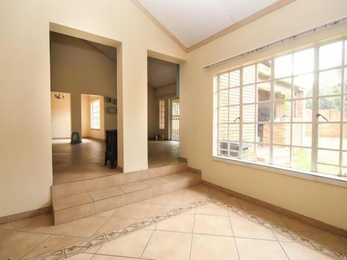 3 Bedroom House to Rent in Eldoraigne Property to rent M