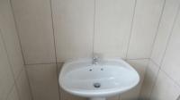 Bathroom 2 - 4 square meters of property in Uvongo