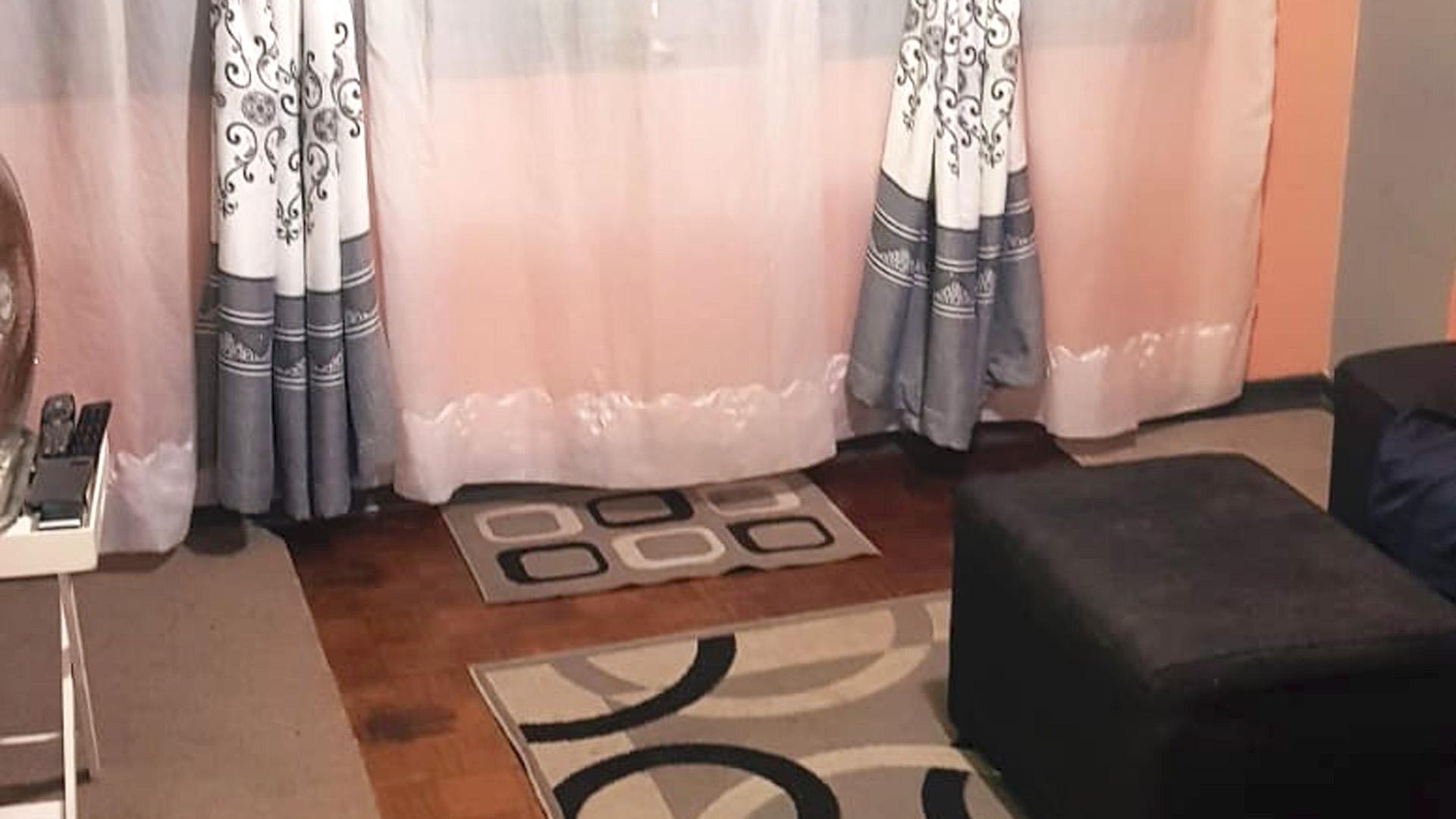 Lounges of property in Sydenham  - DBN