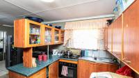 Kitchen of property in Haven Hills
