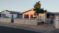 Front View of property in White City