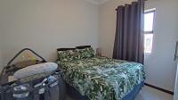 Bed Room 1 - 16 square meters of property in Buh Rein
