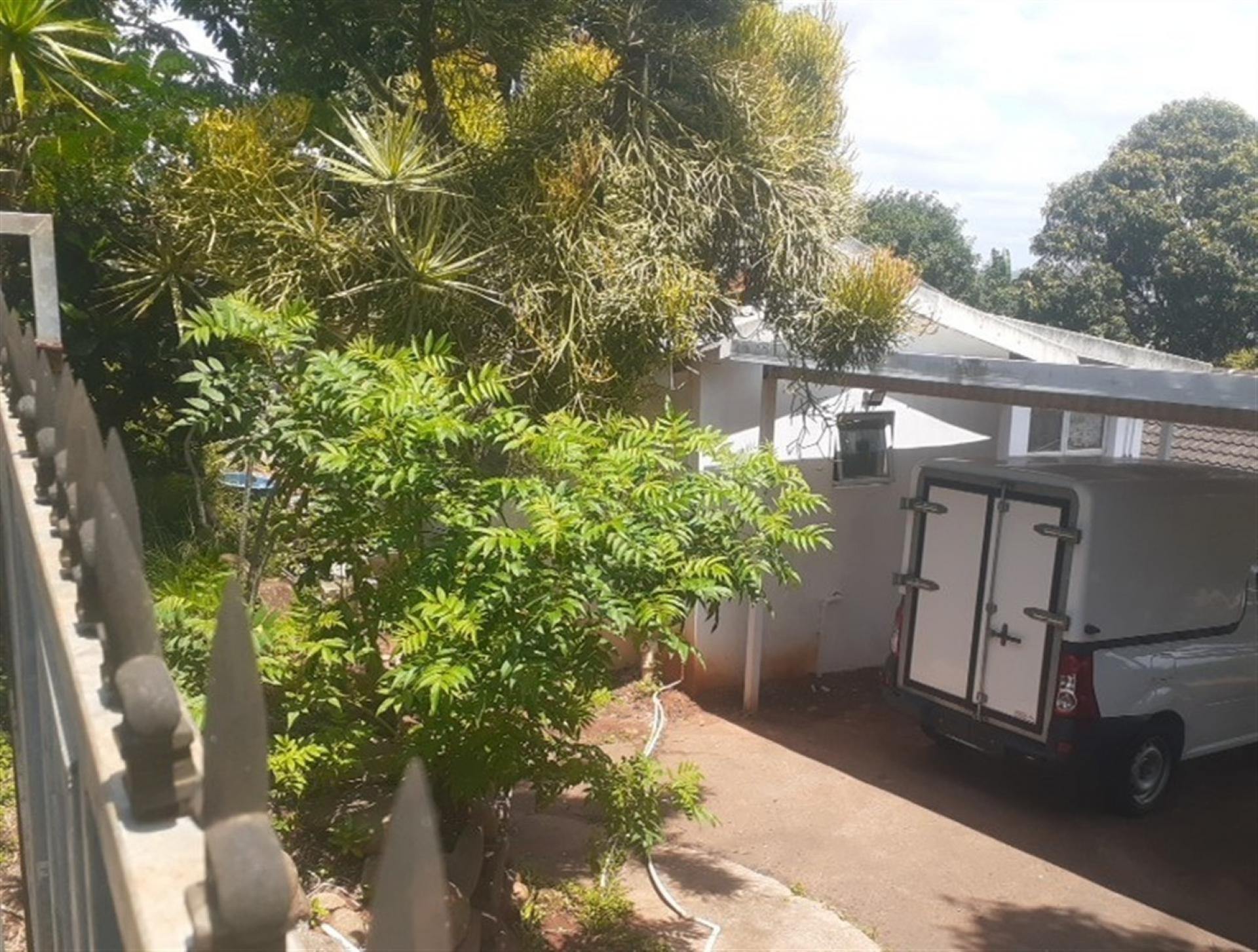 Front View of property in Durban Central