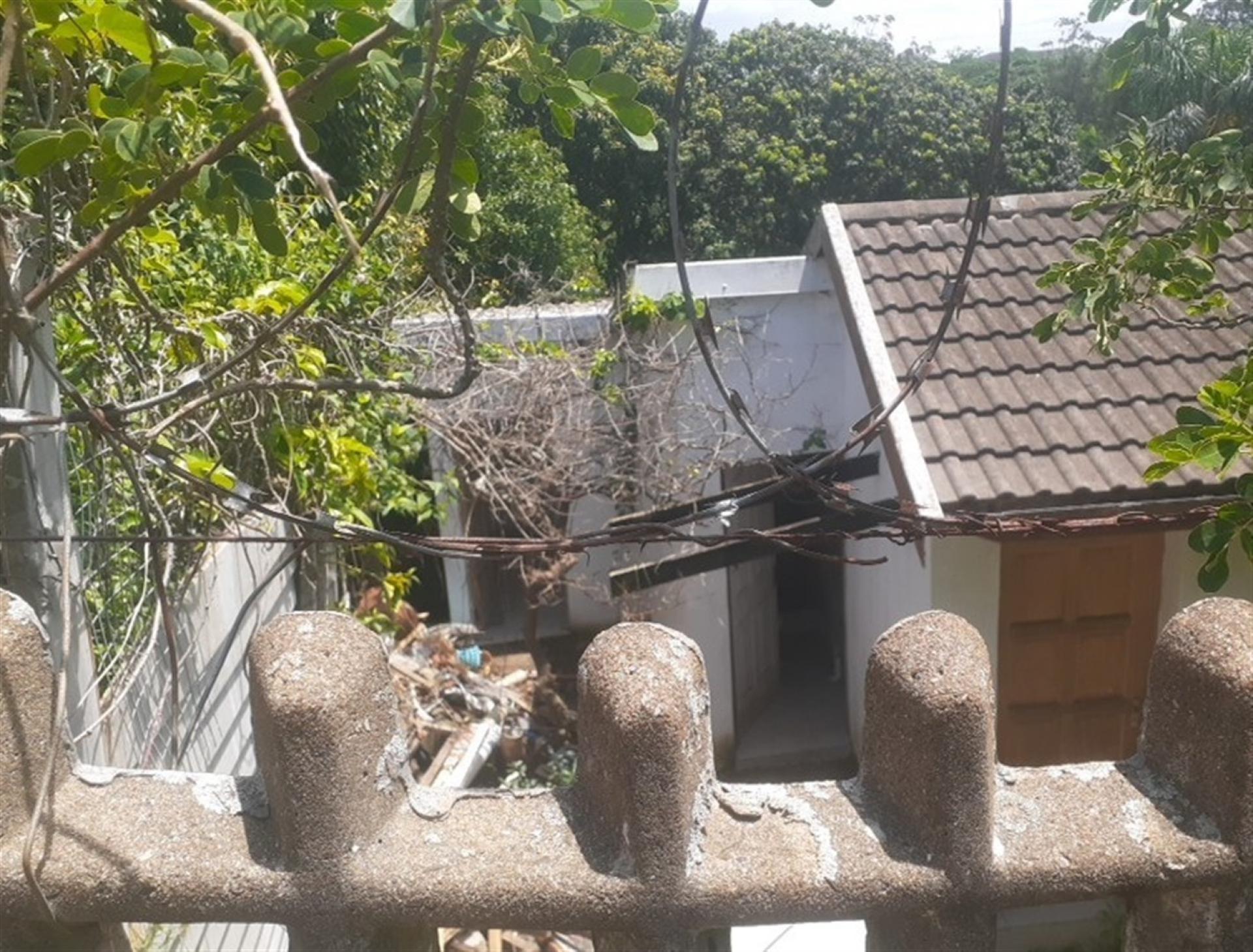 Front View of property in Durban Central