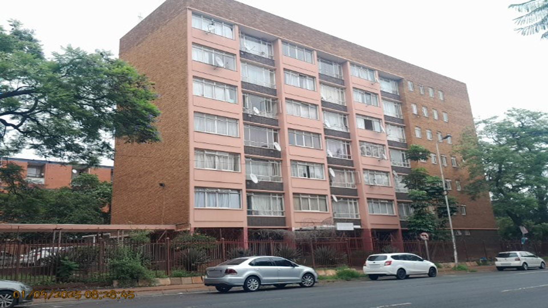 Front View of property in Pretoria Central