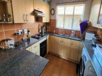 Kitchen - 12 square meters of property in Rynfield